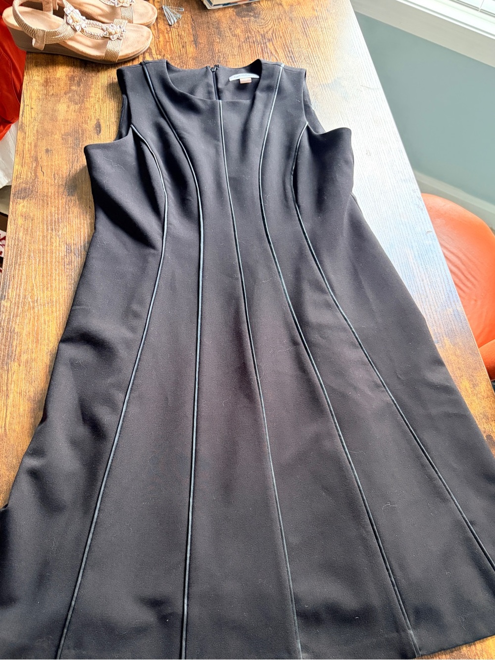Calvin Klein 10P black fit and flare leather piping lined